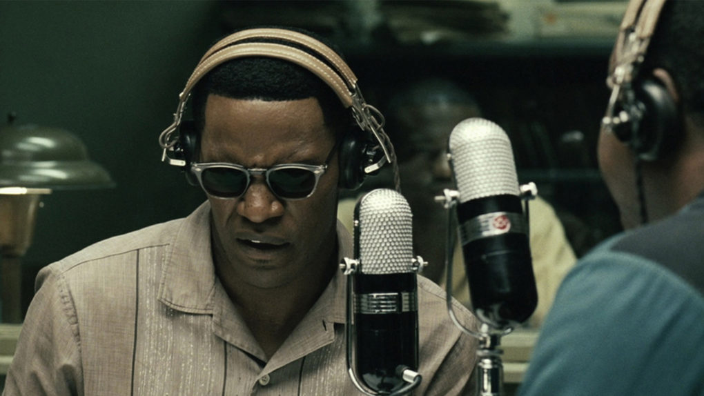 【音楽映画 Ray】 盲目のミュージシャン レイチャールズの人生 BAND Knowledge